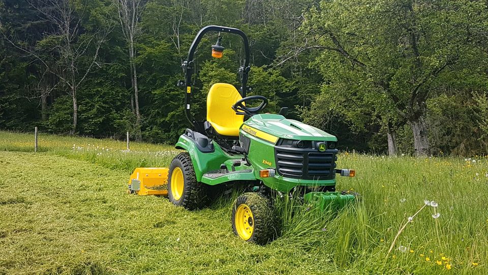 Rasen Garten Mähen Rasenmähen Heckenschnitt Gartenpflege in Schorndorf