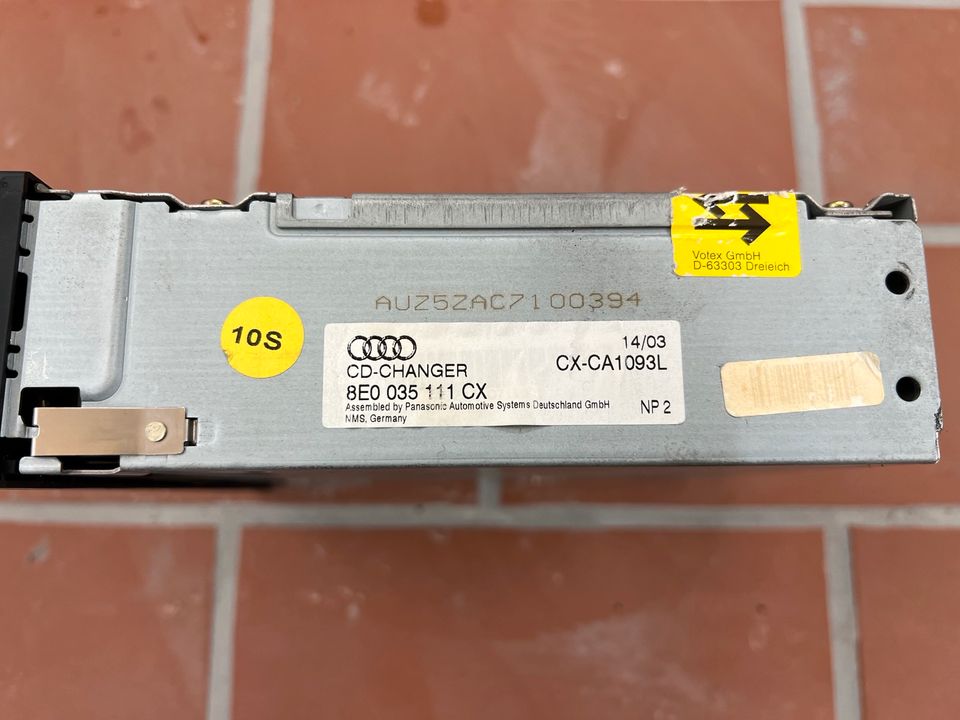 Audi A3 8P 8PA CD Wechsler in Hüttenberg