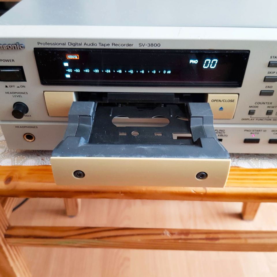 Panasonic SV-3800 DAT in Marzoll