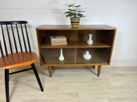 Vintage HELLERAU FRANZ EHRLICH VITRINE KOMMODE 60er Sideboard Niedersachsen - Delmenhorst Vorschau