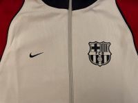 NIKE Jacke FC Barcelona offizielle Kollektion L *neuwertig* Düsseldorf - Garath Vorschau