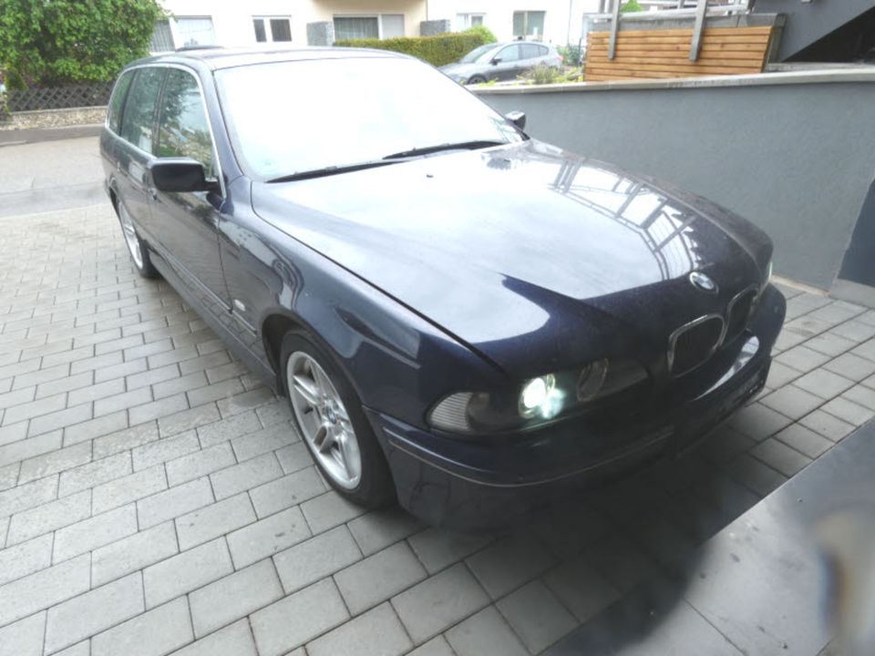 BMW 540I Touring in Bretten