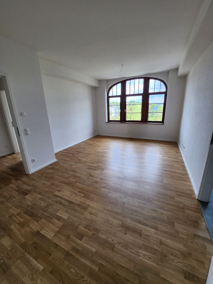 Helle 2-Raum Wohnung sucht Nachmieter ab 01.05.2024 in Plauen