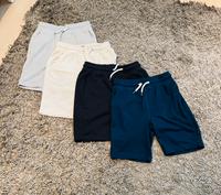 4x Shorts kurze Hosen Bermudas Gr. S Stuttgart - Hedelfingen Vorschau