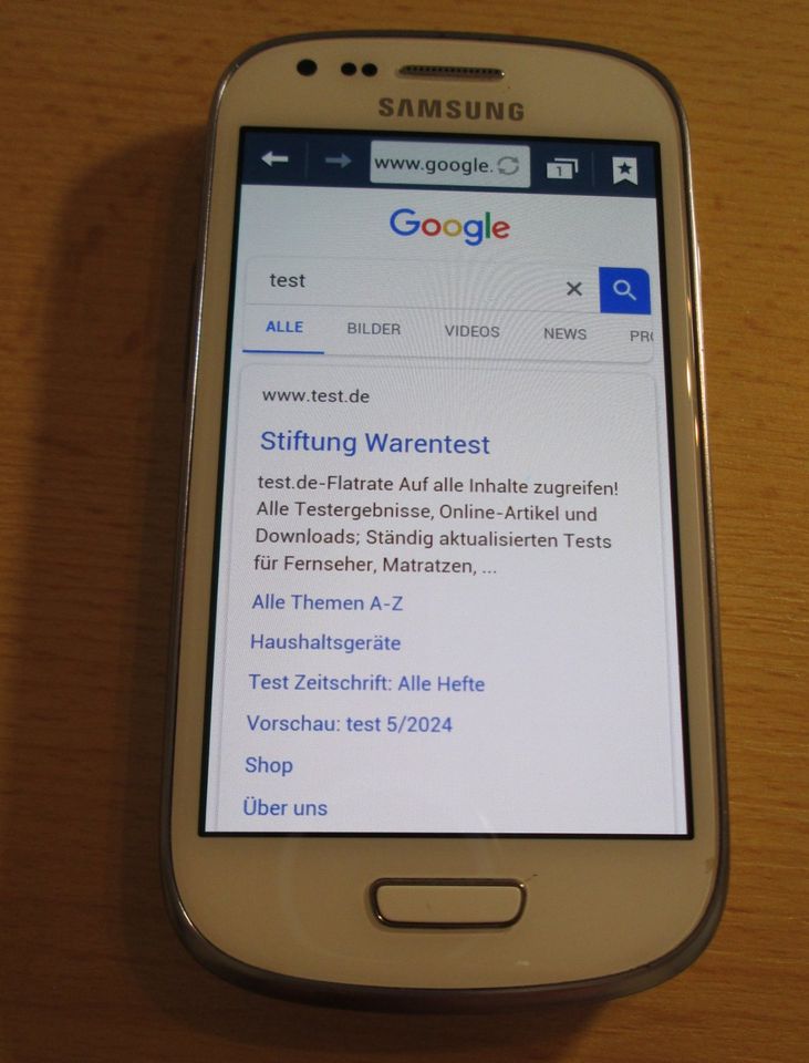 Smartphone Handy Samsung Galaxy SIII mini GT-I8200N weiß in Thüringen ...
