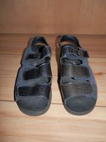 2 Paar Damen Leder Schuhe, Slipper + Sandalen, Pantoletten Berlin - Wilmersdorf Vorschau