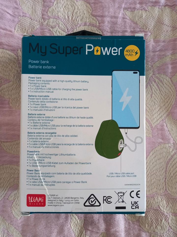 POWERBANK 4800 mAh *NEU* in Berlin