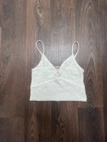 Crop Top bauchfrei Stradivarius Spitze weiß Niedersachsen - Garbsen Vorschau