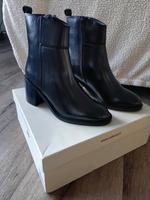 Damen Stiefeletten aus Leder / Größe 36 / CaféNoir Nordrhein-Westfalen - Soest Vorschau