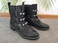 Tamaris Boots Gr 39 schwarz Hessen - Herborn Vorschau
