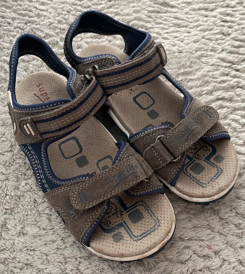 Superfit Sandalen Gr. 33 Jungen Weite Mittel in Schorndorf