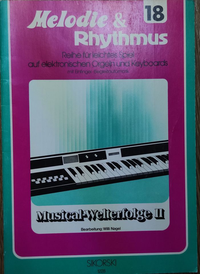 Melodie & Rhythmus, verschiedene Ausgaben von SIKORSKI in Hachenburg