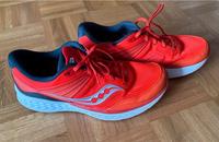 Saucony München 4S Größe 44,5 Laufschuhe Bayern - Regensburg Vorschau