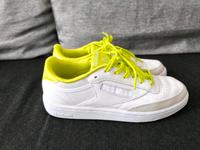 Reebok Classic Club Sneaker Gr. 38 Leipzig - Neustadt-Neuschönefeld Vorschau