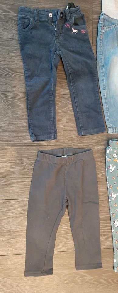 Lange Hosen, Leggings, Gr. 92, u.a. Tom Tailor in Undenheim