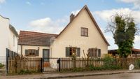 Rohdiamant zum selber schleifen! Kleines Einfamilienhaus mit Platz für eigene Ideen Bayern - Vohburg an der Donau Vorschau