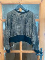 Adidas oversized croppiges Sweatshirt Gr. S (tragbar bis L) Niedersachsen - Staufenberg Vorschau