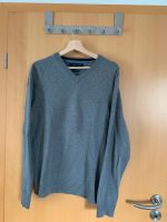 Tommy Hilfiger V-Ausschnitt Sweater grau XL Niedersachsen - Springe Vorschau