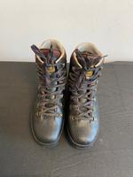 Meindl Gore Tex Wanderstiefel Damen Gr. 41 1/2 Nordrhein-Westfalen - Mülheim (Ruhr) Vorschau
