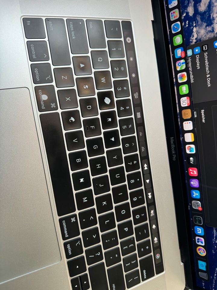 Apple MacBook Pro 15“ 2018 in Berlin