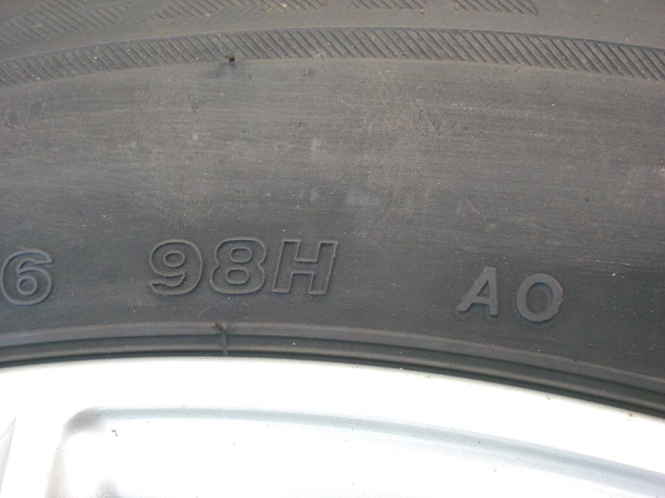 Original Alufelgen 16" Audi Q3,8U Winterreifen 215/65/16 98H.8U0601025Q.NEU in Heusweiler