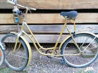 DDR IFA 2Stück Diamant 26" Damen Fahrrad gold Scheunenfund Dresden - Cossebaude Vorschau