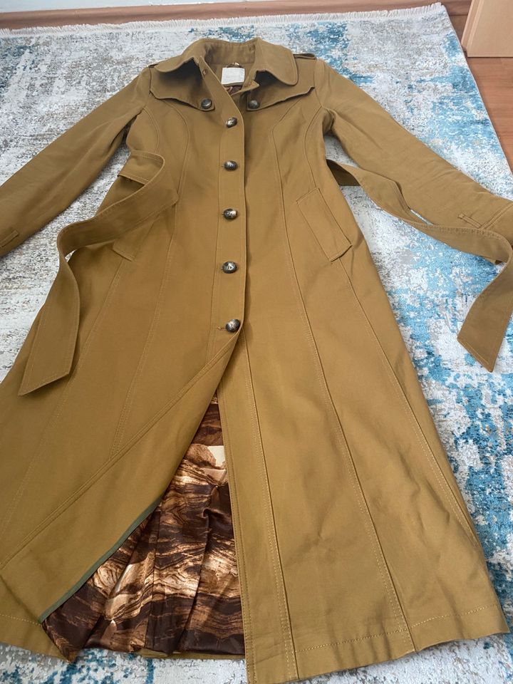 Damen Trenchcoat Gr:38 Wie Neu Olivgrün in Duisburg