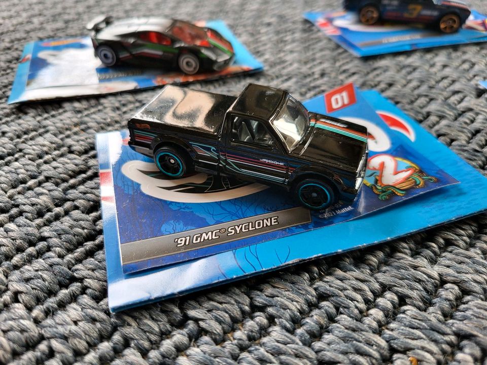 Hotwheels Mystery Models 10Stk Bugatti Lancer Datsun  Sesto eleme in Elmshorn