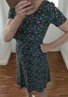 Esprit Sommerkleid Viskose Gr. 40 Topzustand Niedersachsen - Aerzen Vorschau
