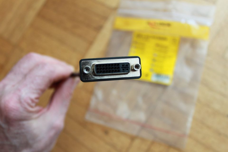 DELOCK 65327 DVI Adapter, HDMI Stecker auf DVI 24 5 Buchse, 20 cm in Ditzingen
