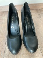 High Heels Pumps Tamaris Gr. 40 schwarz Leder Niedersachsen - Ronnenberg Vorschau