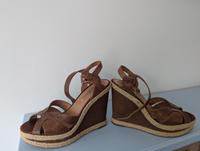 Damensandale, braun, Buffalo, echtes Leder,Keilabsatz, Gr. 40 Kr. München - Planegg Vorschau