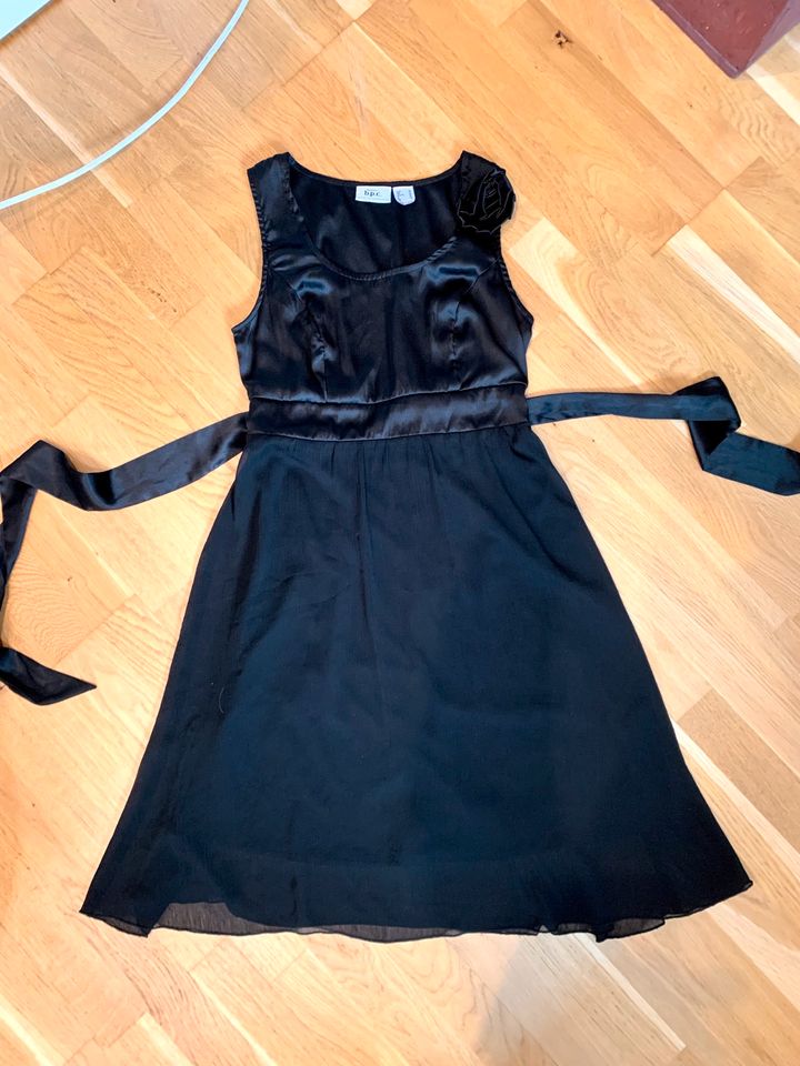 ❤️traumhaftes Abendkleid Ballkleid Kleid Bonprix B.P.C. Gr. 38 ❤️ in Herbolzheim