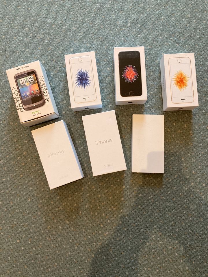 Leere IPhone Schachteln Boxes in Ebersbach an der Fils