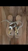 Sandalen mit goldener Applikation, Gr. 39 Brandenburg - Bad Saarow Vorschau