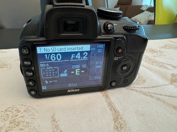 Nikon D3100 Digitalkamera (Kit mit VR 18-55mm Objektiv) TOP Zusta in Langen (Hessen)