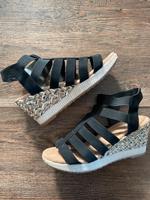 Graceland Sandalen/Plateausandalen schwarz Größe 38 NEU Baden-Württemberg - Ehingen (Donau) Vorschau
