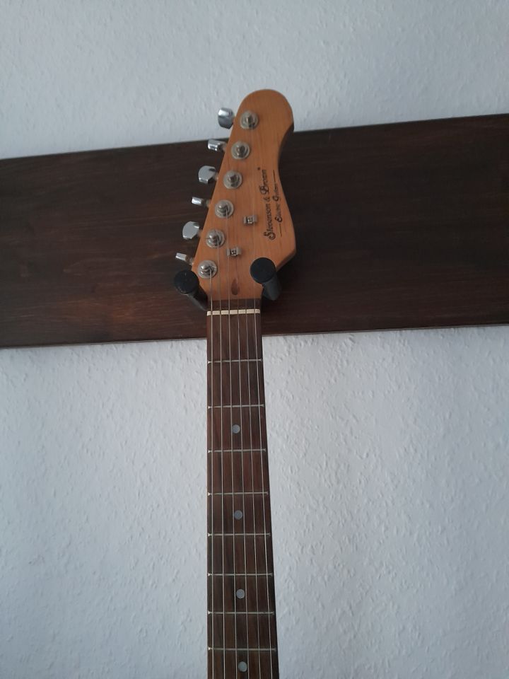 Gitarre Fender Nachbau in Oberkrämer