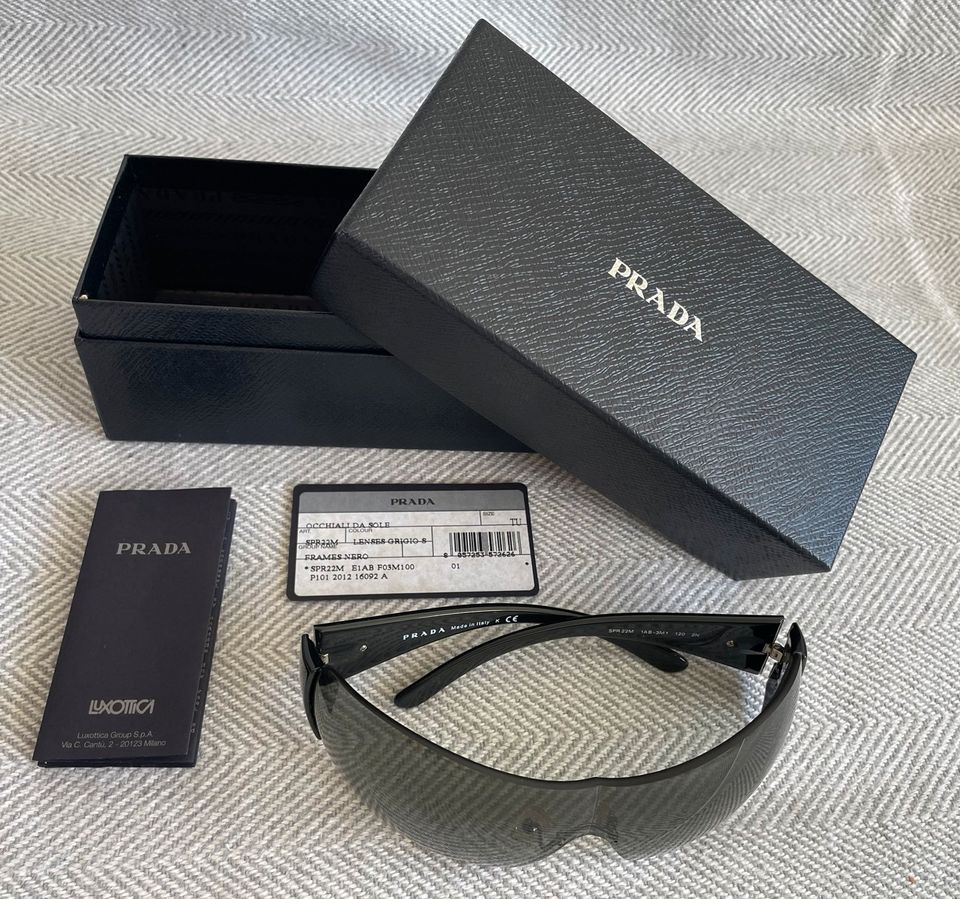 Prada Milano | Sonnenbrille | Sunglasses | Brille in Wismar