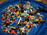 Lego Konvolut ca. 5kg inkl. viele Anleitungen Hessen - Langen (Hessen) Vorschau