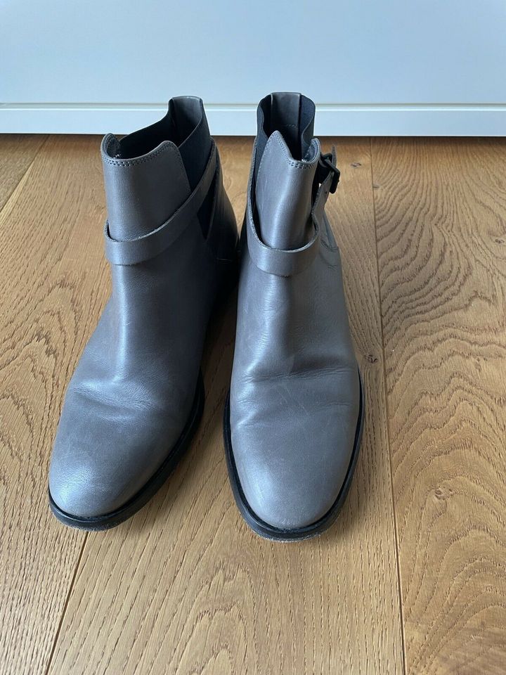 Chelsea Boots, Ledersohle von COS, Gr.39 in Stuttgart - Vaihingen | eBay  Kleinanzeigen ist jetzt Kleinanzeigen