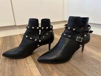 Valentino Stiefel Gr. 38,5 Niedersachsen - Westoverledingen Vorschau