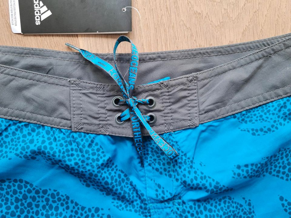 Adidas Badehose Herren NEU OVP Gr.30 in Hamburg