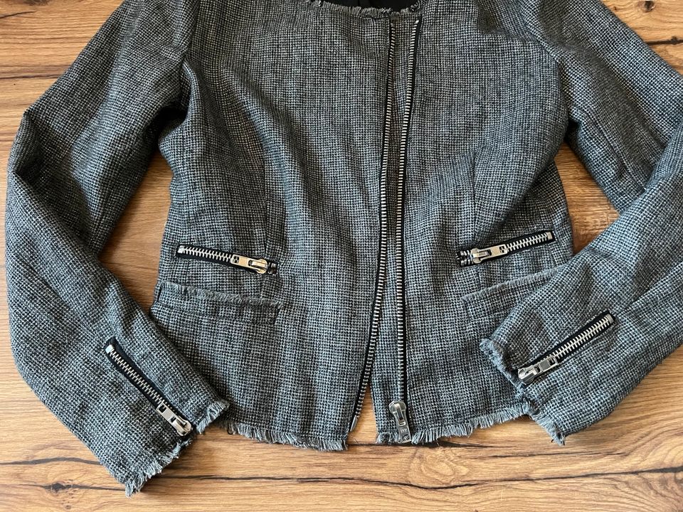 Tolle Mango Jacke Biker Boucle grau schwarz Glitzer Blouson S in Rühen