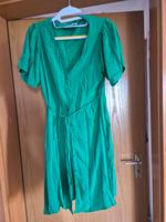 grünes zartes Kleid Sachsen - Coswig Vorschau