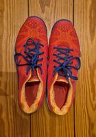 Tennisschuhe Halle Asics Halle Gr. 41,5 Wandsbek - Hamburg Lemsahl-Mellingstedt Vorschau