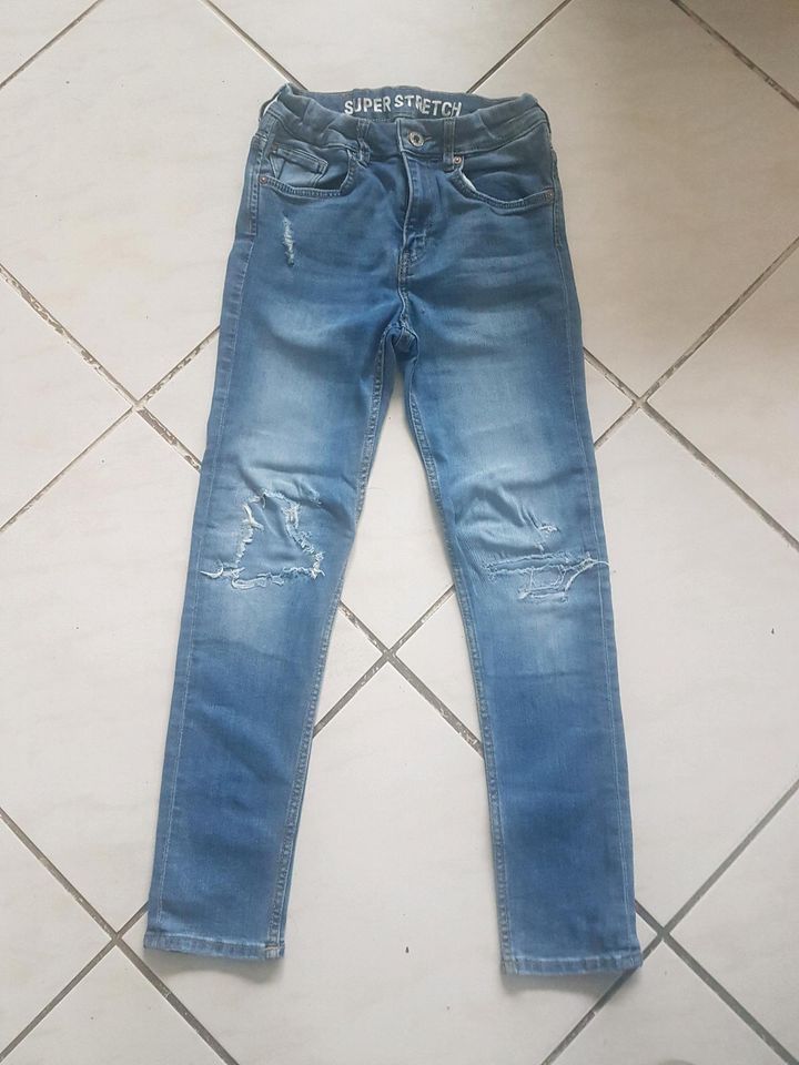 Mädchen Jeans Hose H&M Gr. 146 in Gummersbach