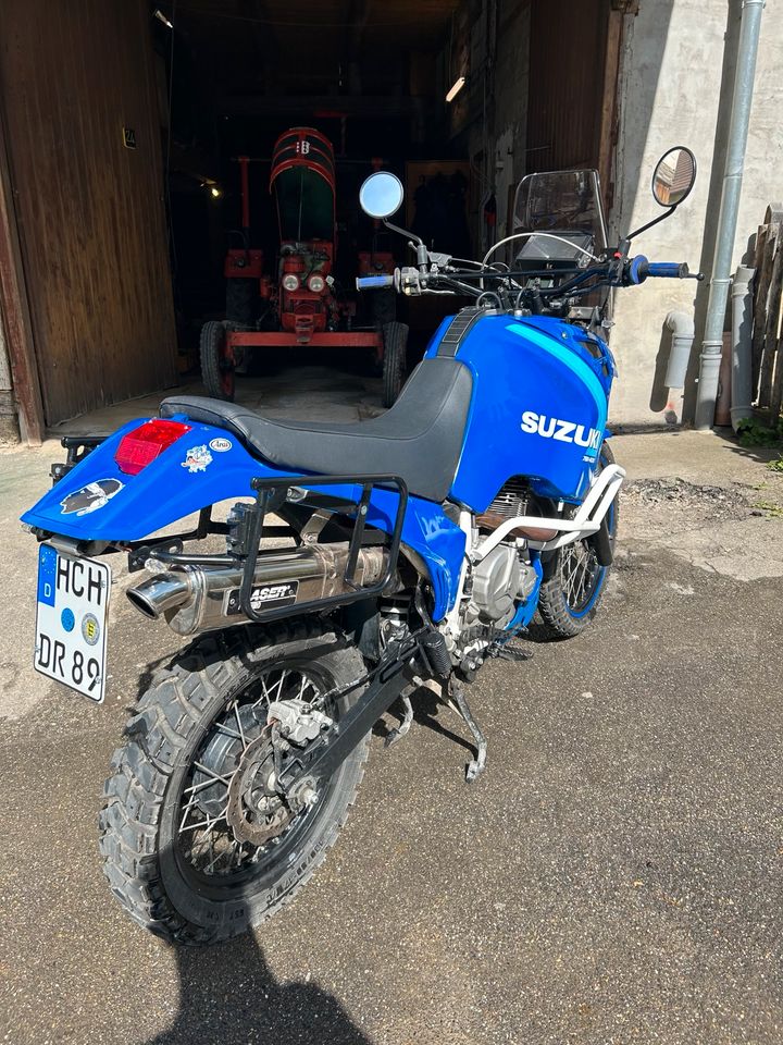 Suzuki DR 750 big in Hechingen