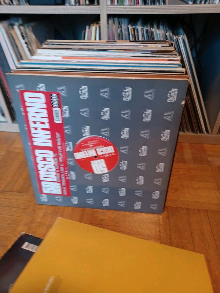 Rap hip hop vinyl in Hohenlockstedt