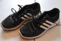 Adidas Damensportschuh in schwarz in Größe 42 inkl Versand Niedersachsen - Wasbüttel Vorschau